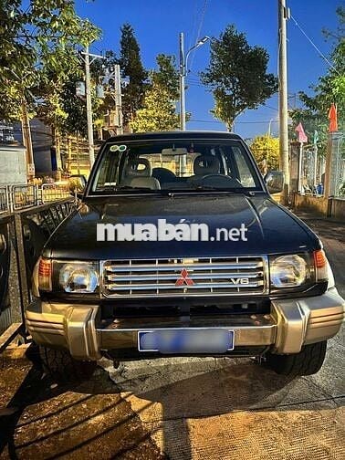 Mitsubishi Pajero 1996  - 200000 km