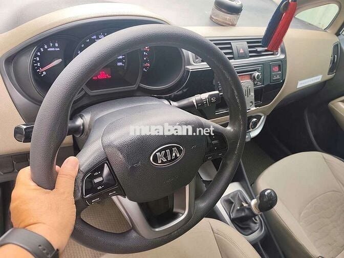 Kia Rio 1.4 MT Sedan 2016- 190000 km