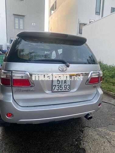 Toyota Fortuner 2009 2.7V - 233000 km