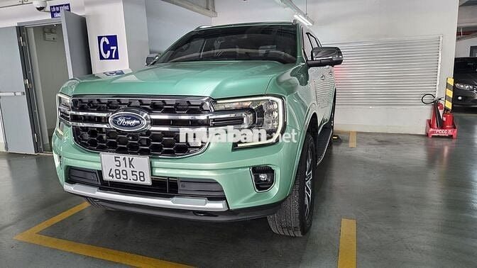Ford Everest 2022 Titanium 2.0L 4x2 AT -40000 km
