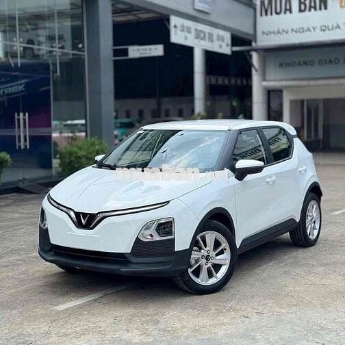 VinFast VF5 Plus 107 triệu nhận xe