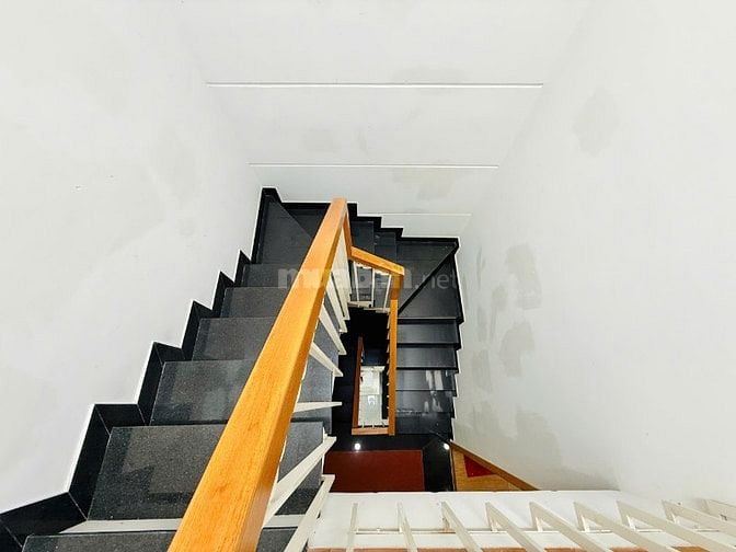 CHÍNH CHỦ BÁN NHÀ 745/QUANG TRUNG ĐÚC 2LẦU SÂN THƯỢNG HẺM ĐẸP GIÁ MỀM