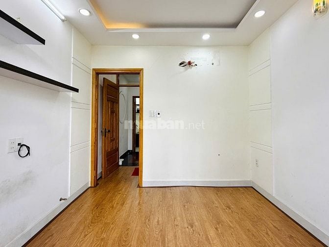 CHÍNH CHỦ BÁN NHÀ 745/QUANG TRUNG ĐÚC 2LẦU SÂN THƯỢNG HẺM ĐẸP GIÁ MỀM