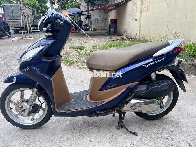 vision 9 chủ kí