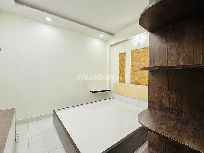 CHÍNH CHỦ BÁN NHÀ 745/QUANG TRUNG ĐÚC 2LẦU SÂN THƯỢNG HẺM ĐẸP GIÁ MỀM