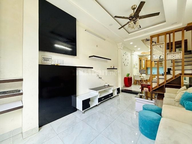 CHÍNH CHỦ BÁN NHÀ 745/QUANG TRUNG ĐÚC 2LẦU SÂN THƯỢNG HẺM ĐẸP GIÁ MỀM