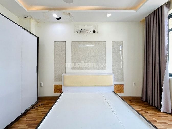 CHÍNH CHỦ BÁN NHÀ 745/QUANG TRUNG ĐÚC 2LẦU SÂN THƯỢNG HẺM ĐẸP GIÁ MỀM