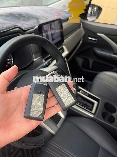 Mitsubishi Xpander 2024 Premium 1.5 AT - 20000 km