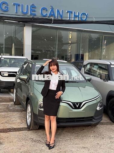 VinFast VF5 Plus 107 triệu nhận xe