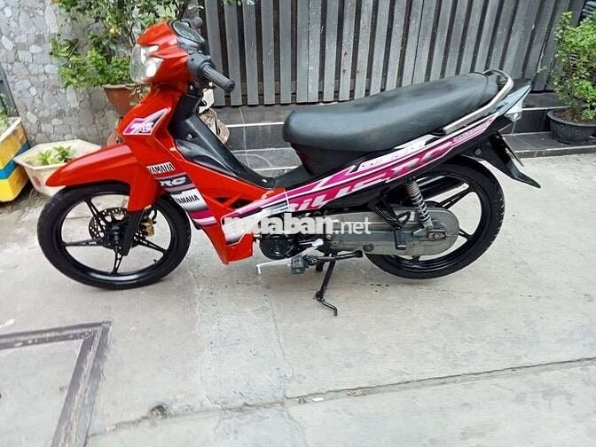 Sirius 50cc cho học sinh đi ko cần bằng lái