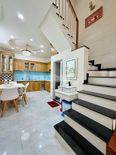 CHÍNH CHỦ BÁN NHÀ 745/QUANG TRUNG ĐÚC 2LẦU SÂN THƯỢNG HẺM ĐẸP GIÁ MỀM