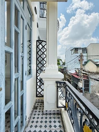 CHÍNH CHỦ BÁN NHÀ 745/QUANG TRUNG ĐÚC 2LẦU SÂN THƯỢNG HẺM ĐẸP GIÁ MỀM