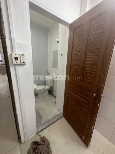 Cho thuê nhà mới 7 PN 7 WC tại Tô Hiệu Tân Phú