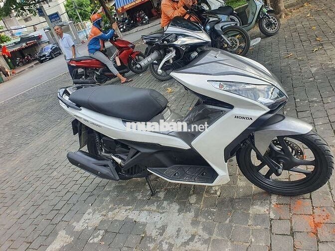 xe ab trắng xám đk 2015 chính chủ