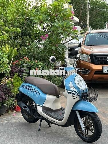 Scopi siêu lướt mới chạy 700 km hàng bỏ mẫu
