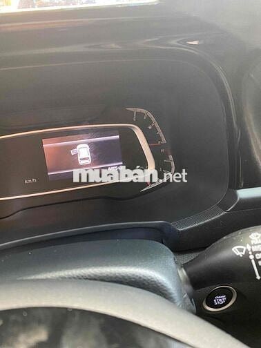 Kia Sonet 2024 Luxury 1.5 AT - 4400 km zi 100%