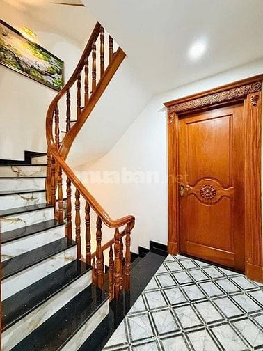 Biệt thự hẻm 6 m khu nhà giàu nguyễn văn khối thang náy xây 5 tầng