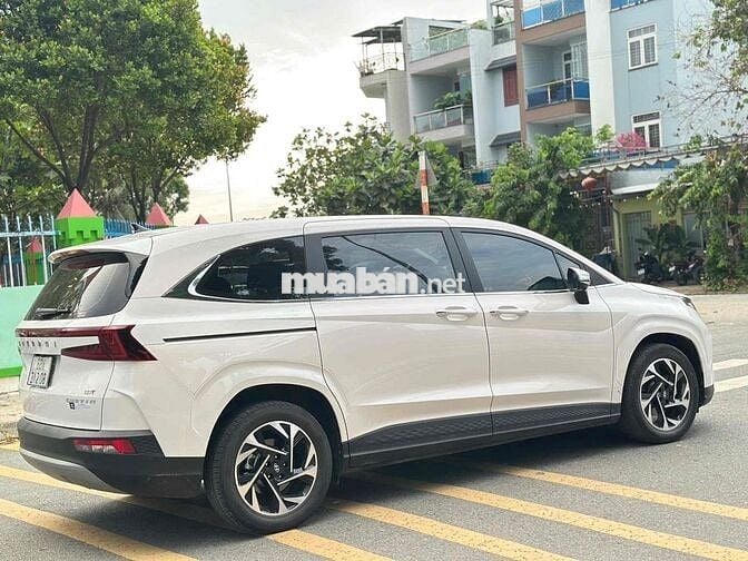 Hyundai Custin 2024 Đặc Biệt 1.5T - 10000 km