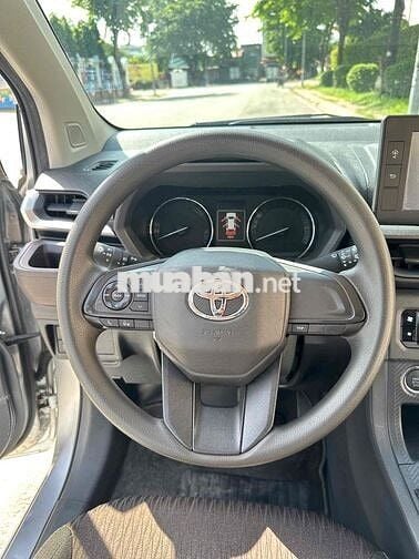 Toyota Avanza Premio 2022 CVT - 39 km