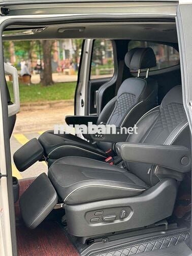 Hyundai Custin 2024 Đặc Biệt 1.5T - 10000 km