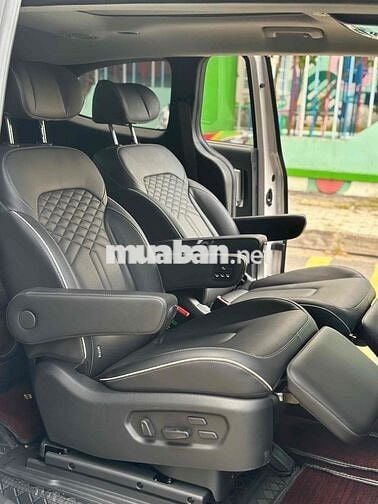 Hyundai Custin 2024 Đặc Biệt 1.5T - 10000 km