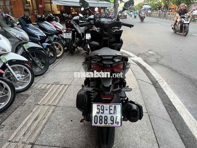 Vario đen bóng 160/ smatrey zin ken bstp