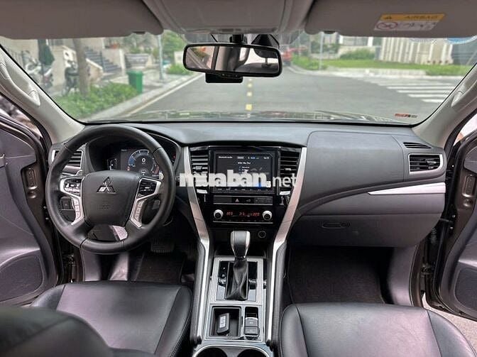 Mitsubishi Pajero Sport dky 2023 xe đẹp