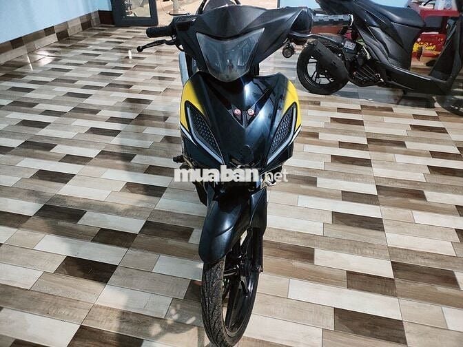 Cần bán ex 135 xuống áo máy 65zz