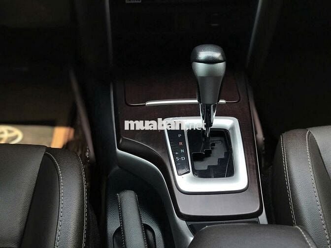 Toyota fotuner 2018 AT