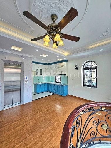 🏡 BÁN NHÀ CỰC PHẨM – LÔ GÓC, THANG MÁY, Ô TÔ TRÁNH, NHÀ NỞ HẬU.