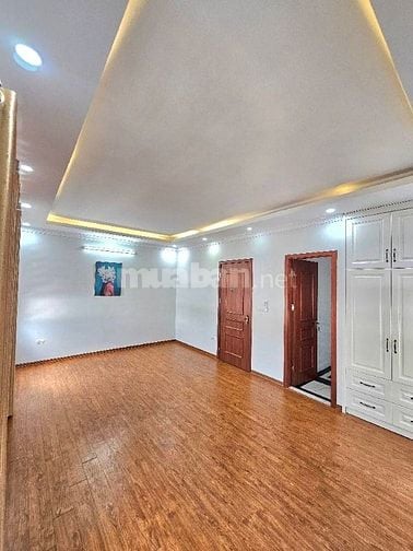 🏡 BÁN NHÀ CỰC PHẨM – LÔ GÓC, THANG MÁY, Ô TÔ TRÁNH, NHÀ NỞ HẬU.