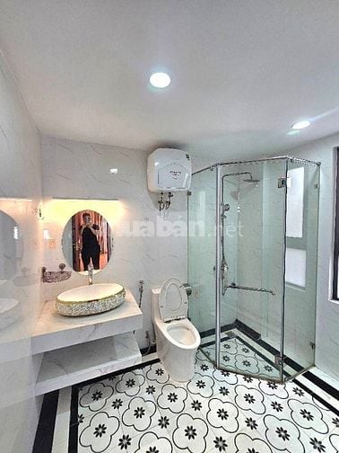 🏡 BÁN NHÀ CỰC PHẨM – LÔ GÓC, THANG MÁY, Ô TÔ TRÁNH, NHÀ NỞ HẬU.