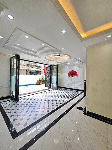 🏡 BÁN NHÀ CỰC PHẨM – LÔ GÓC, THANG MÁY, Ô TÔ TRÁNH, NHÀ NỞ HẬU.