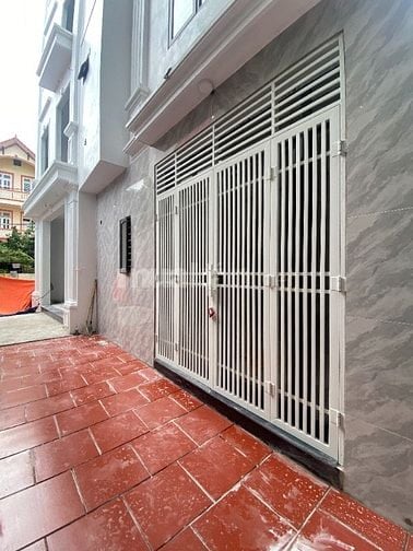 BÁN NHÀ 5 TẦNG Ỷ LA, DƯƠNG NỘI, GIÁ 5,35 TỶ, NHÀ MỚI KÍNH KOONG