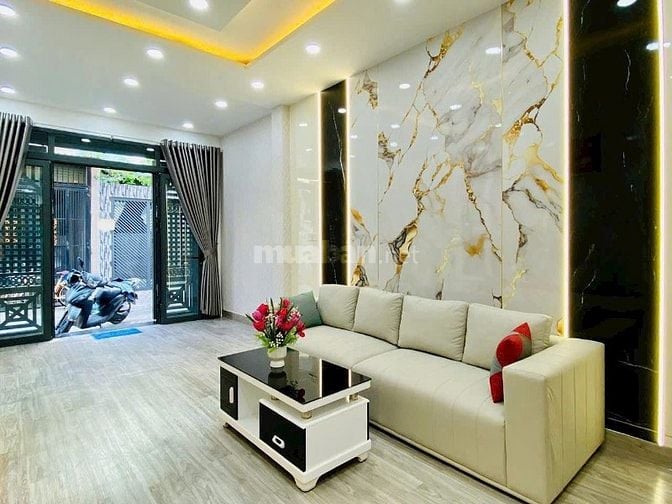 NHÀ TRUNG TÂM QUẬN 3 HẠ GIÁ BÁN GẤP CHỈ 3 TỶ 250 NGAY LÝ CHÍNH THẮNG