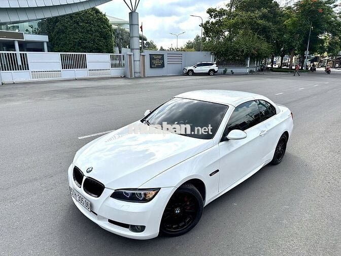 BMW 3 Series 2009 325i Convertible - 89800 km