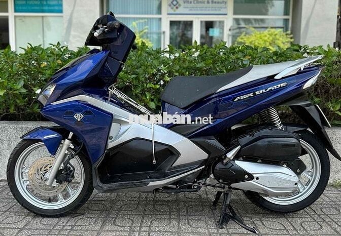 AIRBLADE2017 ĐẸP KEN NGUYÊN ZIN CHÍNH CHỦ KÝ GIẤY