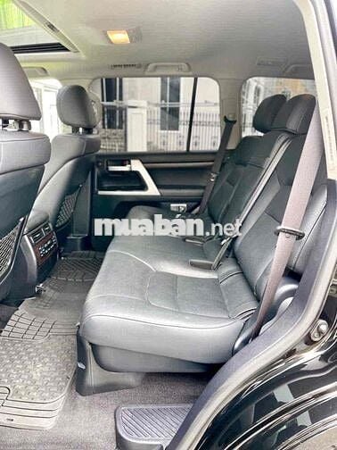 Toyota Land Cruiser 2014 VX 4.6 V8 - 63000 km