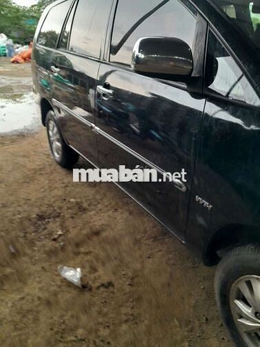 Bán xe innova đời 2010 số sàn