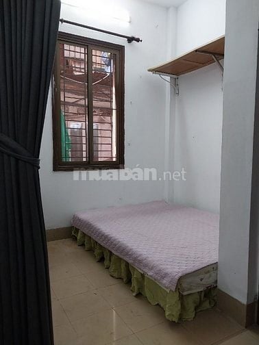 Cho thuê nhà ở tầng 1 bên trong phố Nguyễn Thượng Hiền, Q.Hai Bà Trưng