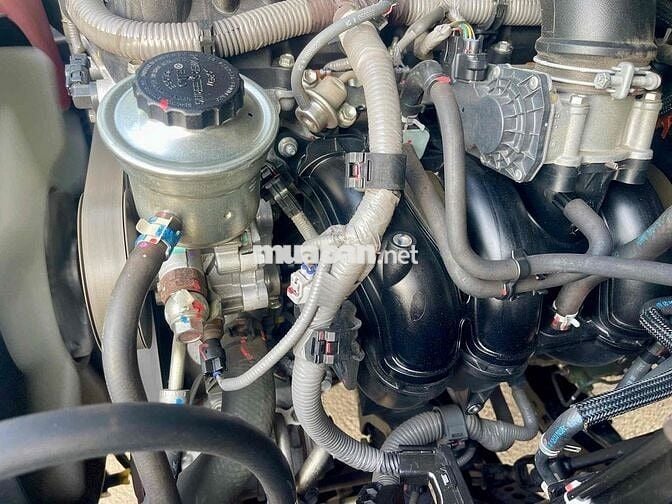 Toyota Innova 2022 E 2.0 MT - 54000 km