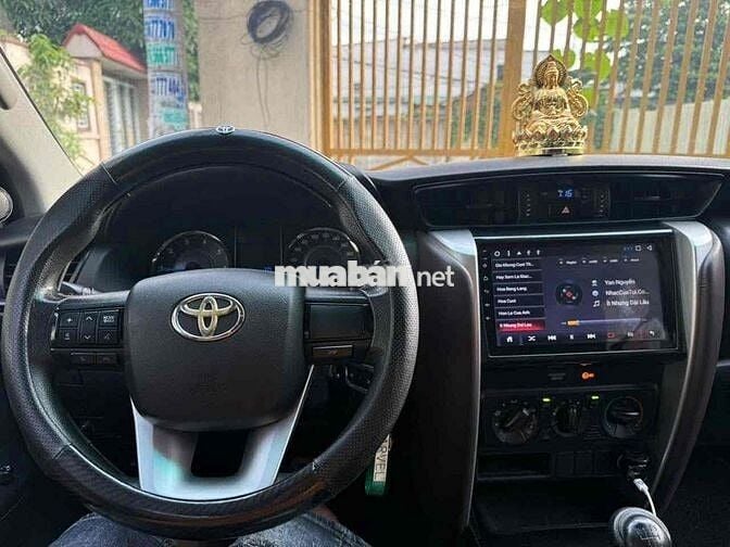 Toyota Fortuner 2017 2.4G 4x2 MT - 115000 km