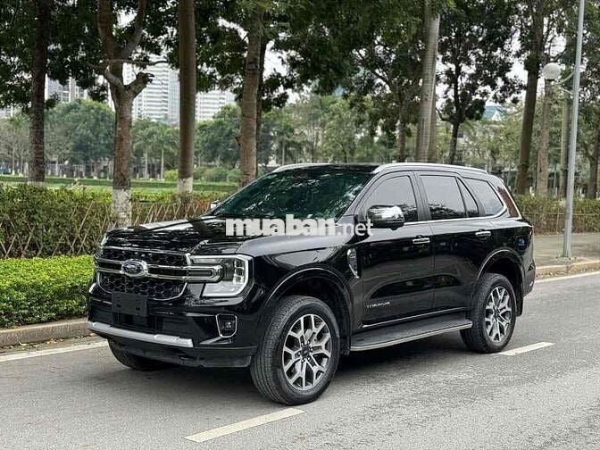 Ford Everest 2023 Titanium 2.0 AT 4x2 - BH 2026