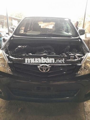 Bán xe innova đời 2010 số sàn