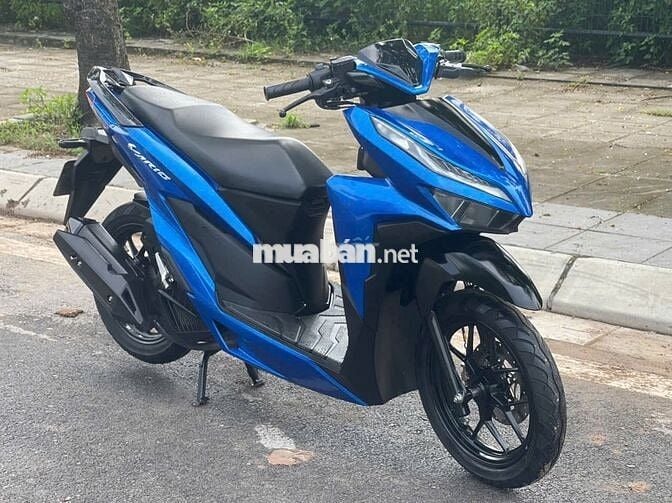 Vario 2021 trả góp 0 đồng 18 tuổi nhận xe