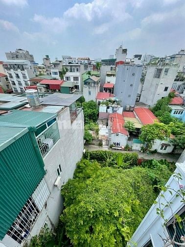 Võng Thị THỤY KHUÊ_ 35m²_ Căn góc 2 mặt thoáng_ 50m ra mặt Hồ Tây !