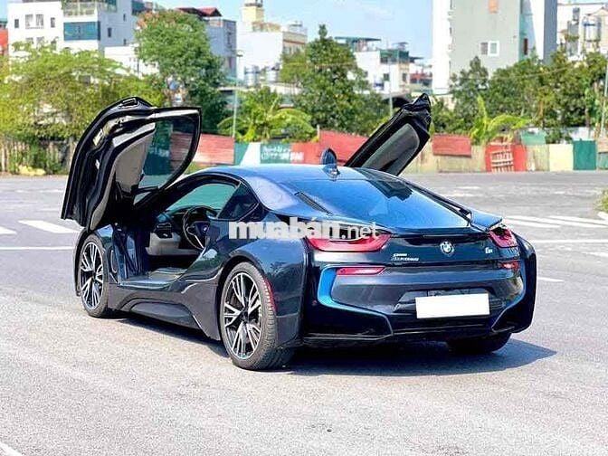 BMW i8 2015 - 35000 km
