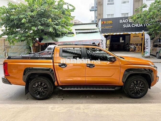 Bán Triton 2024 Athlete 4×4 mẫu mới odo 15,299 km