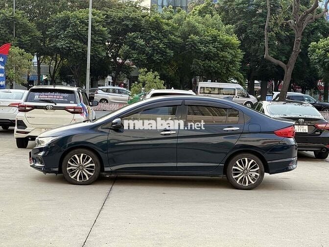 Honda City TOP 2018 - siêu lướt 4.925Km - Có 102
