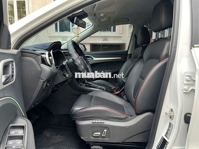 MG Zs 2023